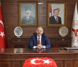 GİREDSUN VALİSİ MEHMET FATİH SERDENGEÇTİ GÖREVE BAŞLADI