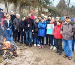 ADALET NÖBETİNİ ADALET ATEŞİ YAKARAK BAŞLATTILAR.