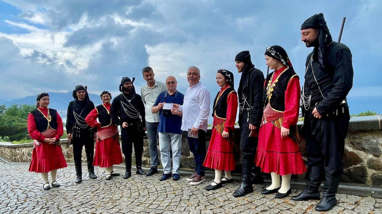 GİFSAD VE GEZFOD FOTOĞRAF SANATÇILARINI AĞIRLADI