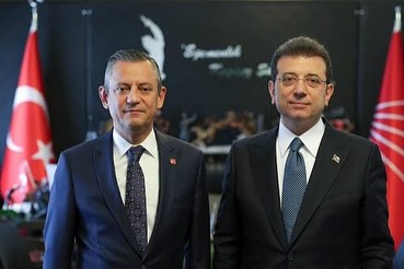 GENEL BAŞKANIMIZ ÖZEL İLE CUMHURBAŞKANI ADAYIMIZ İMAMOĞLU’NUN YANINDAYIZ.