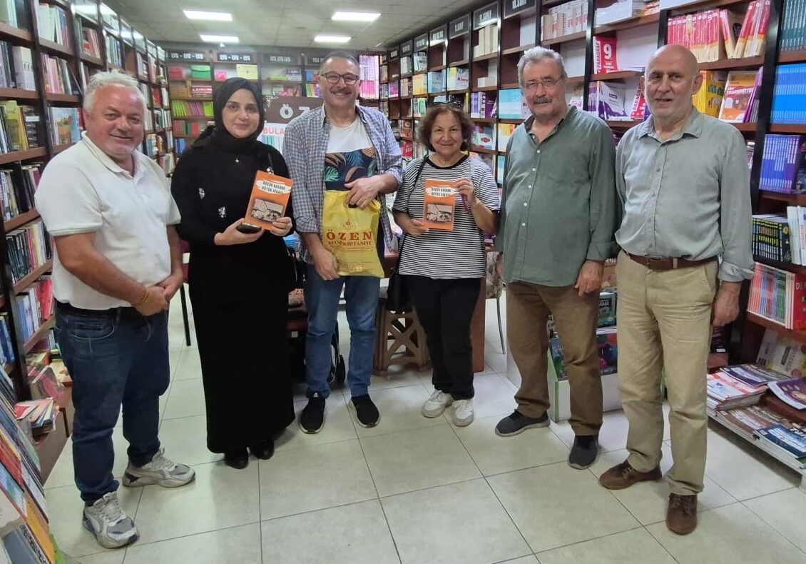 ÖZEN KİTAPEVİ’NDE GAZETECİLER VE YAZARLAR BULUŞTU