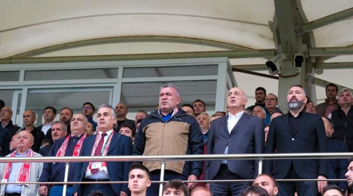 “BEN SPORCUNUN ZEKİ, ÇEVİK VE AYNI ZAMANDA AHLAKLISINI SEVERİM”