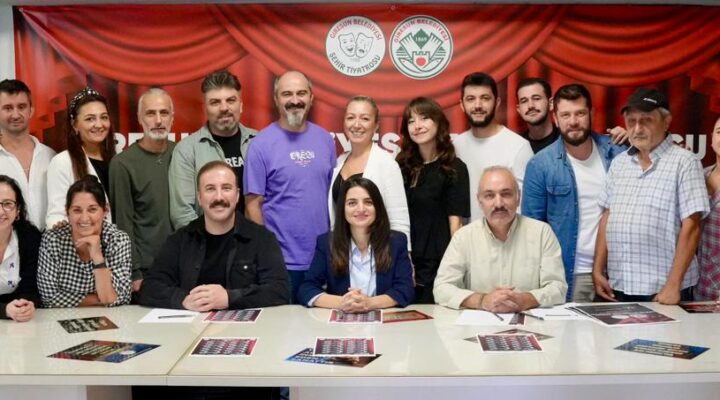 GİRESUN BELEDİYESİ ŞEHİR TİYATROSU YENİ SANAT SEZONUNUN STARTINI VERDİ