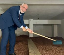 MİLLETLE BULUŞMA PROGRAMI GİRESUN’DA DEVAM EDİYOR