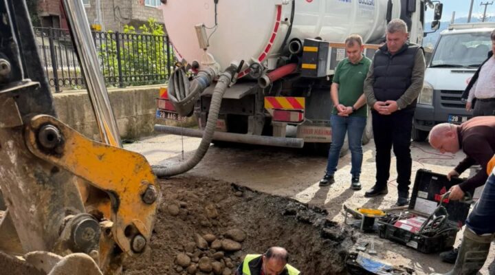 BAŞKAN SIBIÇ, SU HATTI ARIZASINI YERİNDE İNCELEDİ