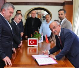 BAŞKAN SIBIÇ’TAN BULANCAK’A MÜJDE: SAHNE SANATLARI FAKÜLTESİ PROTOKOLÜ İMZALANDI