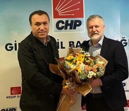 KEMAL AYDIN’DAN CHP GİRESUN’A ANLAMLI ZİYARET