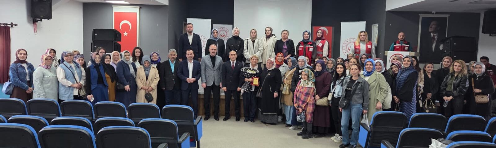 BULANCAK’TA “KADININ GÜÇLENMESİ” SÖYLEŞİSİ YOĞUN İLGİ GÖRDÜ