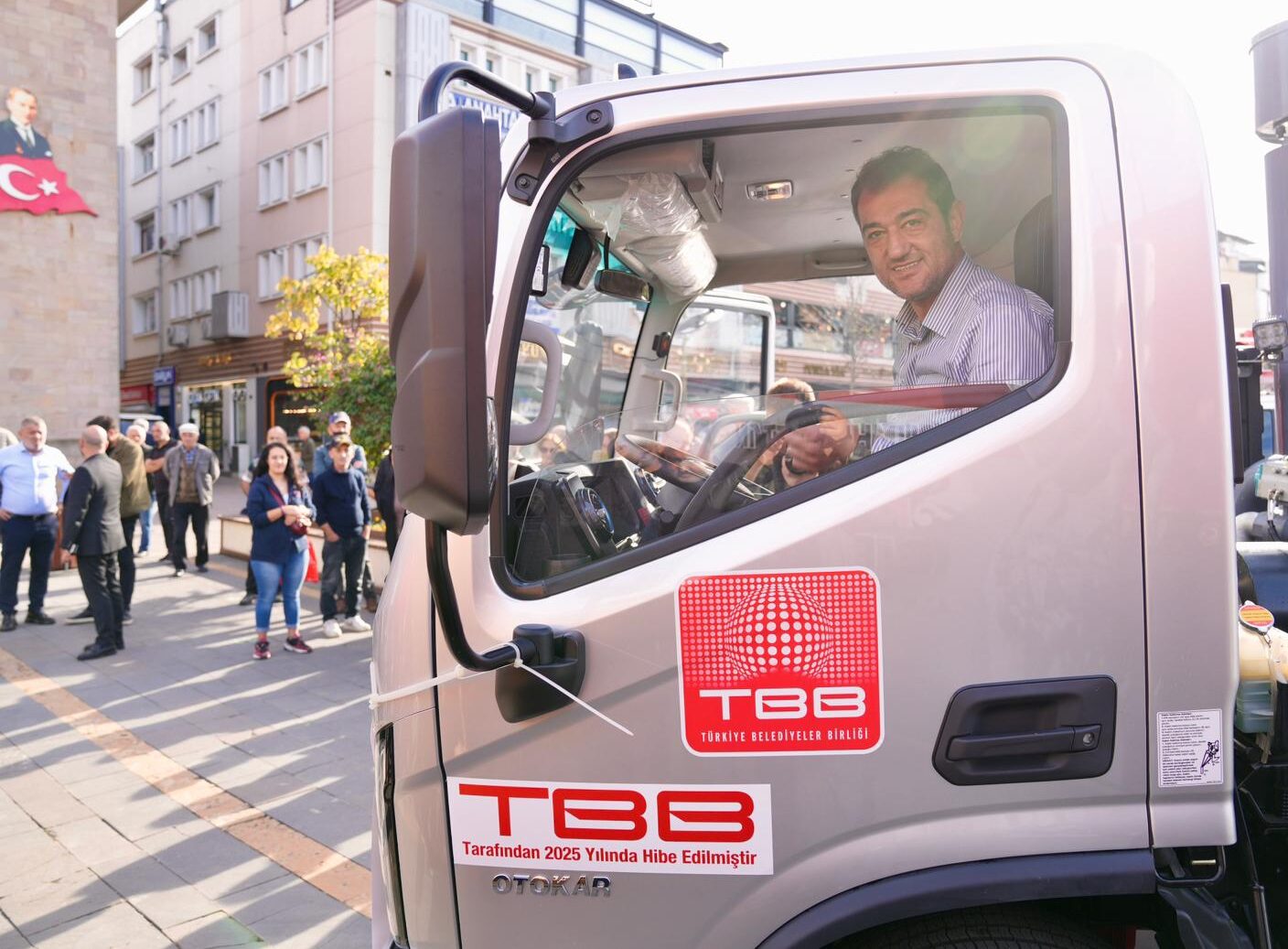 TÜRKİYE BELEDİYELER BİRLİĞİ VE JAPONYA BAŞKONSOLOSLUĞU’NDAN GİRESUN BELEDİYESİ’NE ARAÇ DESTEĞİ