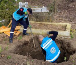 GİRESUN BELEDİYESİ ACILI GÜNLERDE VATANDAŞLARIN YANINDA