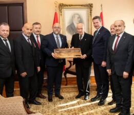 GENEL BAŞKAN DEVLET BAHÇELİ’YE ANLAMLI ZİYARET