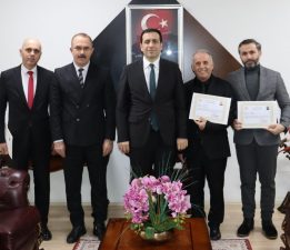 İLTİFAT BEKLEMEDEN MARİFETE TALİP OLANLARA VEFA