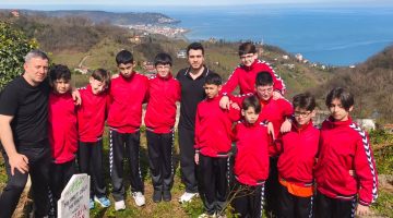 ATATÜRK ÇOCUKLARI SAHADA VE HAYATTA