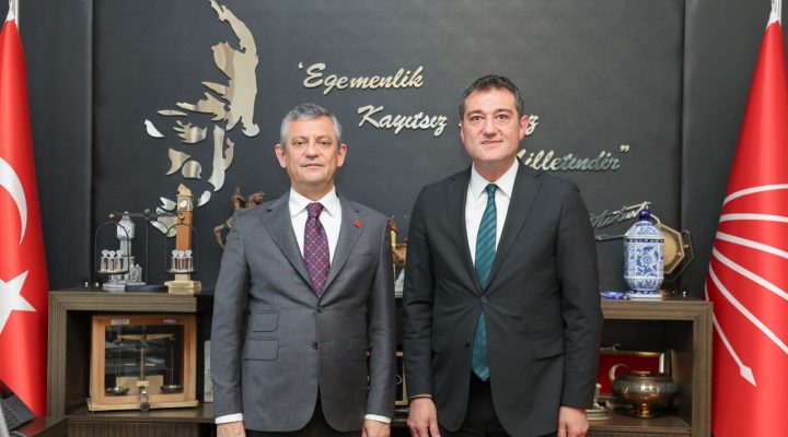 BELEDİYE BAŞKANI FUAT KÖSE, GENEL BAŞKAN ÖZGÜR ÖZEL’İ ZİYARET ETTİ