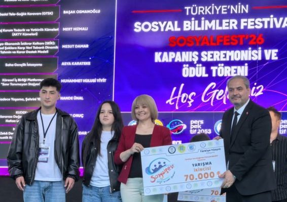 Piraziz Mesleki ve Teknik Anadolu Lisesi Türkiye 2.liği Elde Etti
