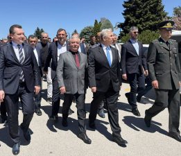 TARİHİ KENTLER BİRLİĞİ GENEL KURULUNDA MUSTAFA ÖZTÜRK DETAYI