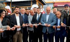 KONAK KAFE KAPILARINI AÇTI