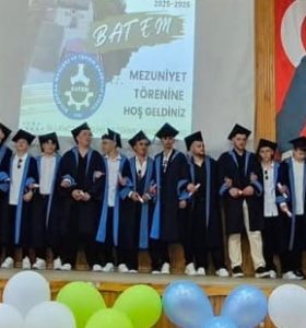 GELECEĞE DOKUNAN ELLER: BATEM, MEZUNLARINI YENİ BİR BAŞLANGICA UĞURLADI