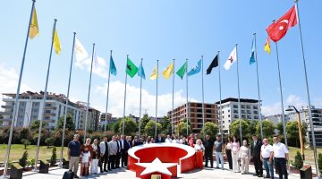 16 TÜRK DEVLETİ’NİN BAYRAKLARI BULANCAK’TA MİLLETİN BAĞRINDA YENİDEN DALGALANIYOR