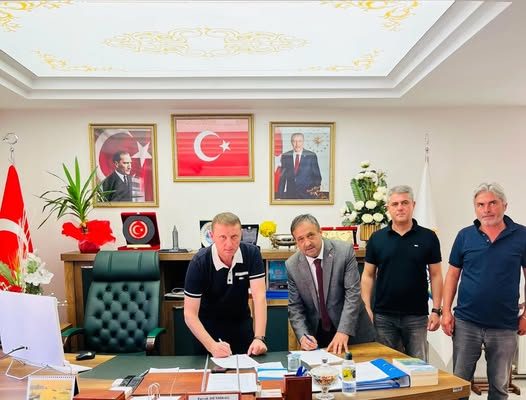 ALUCRA BELEDİYESİ’NDE TOPLU İŞ SÖZLEŞMESİ İMZALANDI