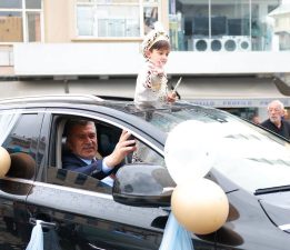 BULANCAK BELEDİYESİ’NİN GELENEKSEL SÜNNET ŞÖLENİ ÇOCUKLARIN NEŞESİYLE RENKLENDİ
