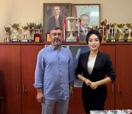 1926 BULANCAKSPOR’DA TARİHİ ADIM: KADINLAR YÖNETİMDE SÖZ SAHİBİ OLDU