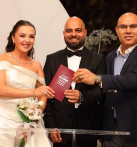 VALİ MUSTAFA KOÇ, BORA VE ÖYKÜ ÇİFTİNİN MUTLULUĞUNA ORTAK OLDU