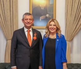 ELVAN IŞIK GEZMİŞ: “YOLUMUZ ATATÜRK’ÜN YOLUDUR”