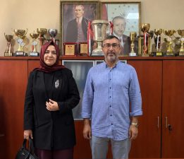 100 YILLIK ÇINARDA KADINLAR ARTIK KARAR MASASINDA