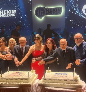 HEKİM HOLDİNG’DEN GÖRKEMLİ KURULUŞ YILDÖNÜMÜ GECESİ