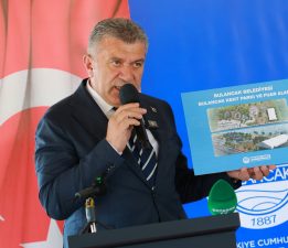 BAŞKAN SIBIÇ: “2,5 YILDA YAKLAŞIK 1 MİLYAR TL’LİK HİZMET ÜRETTİK”