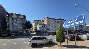 DURAKLAR YENİLENECEKTİ, VATANDAŞ BEKLİYOR