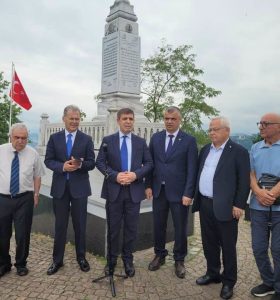 “MİLLİ MÜCADELE’NİN KAHRAMANLARINI UNUTMAYACAĞIZ”