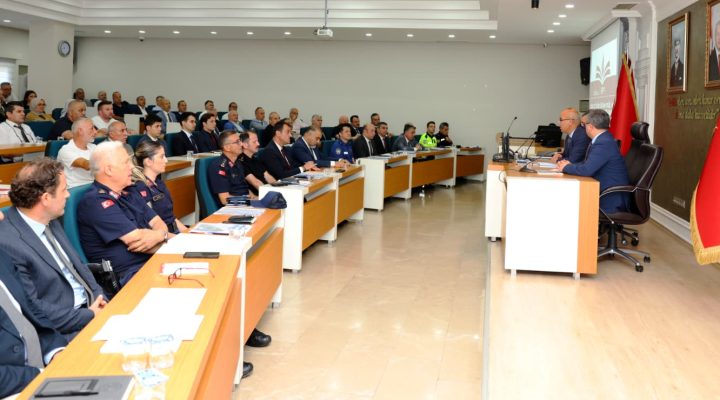 2026-2027 EĞİTİM ÖĞRETİM YILI ÖNCESİ OKUL GÜVENLİĞİ TOPLANTISI GERÇEKLEŞTİRİLDİ