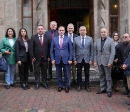 BULANCAK HABER, ATATÜRK’ÜN GİRESUN’A GELİŞİNİN 102. YILINDAKİ SERGİYİ CANLI YAYINLA EKRANLARA TAŞIDI