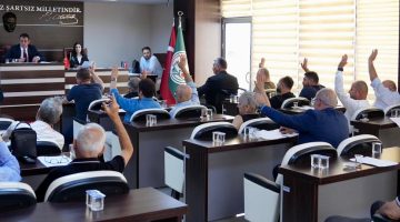 FUAT KÖSE’DEN BURHAN KARA’YA VEFA: İSMİ GİRESUN’DA YAŞAYACAK