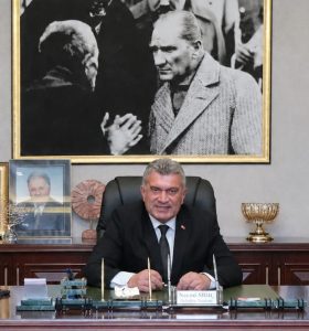 BAŞKAN SIBIÇ’TAN YENİ EĞİTİM-ÖĞRETİM YILI MESAJI