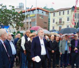 GİRESUN’DA ÖZGÜR BASIN İÇİN ATATÜRK MEYDANI’NDA BULUŞTULAR!