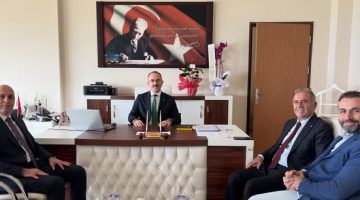 KEŞAP’TA EĞİTİM BULUŞMASI: MUSTAFA GÜNDOĞDU’DAN ŞENEL BULUT’A HAYIRLI OLSUN ZİYARETİ