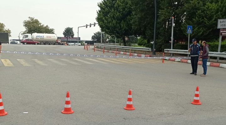 BULANCAK’TA İSKELE IŞIKLAR KAVŞAĞI TRAFİĞE KAPATILDI!
