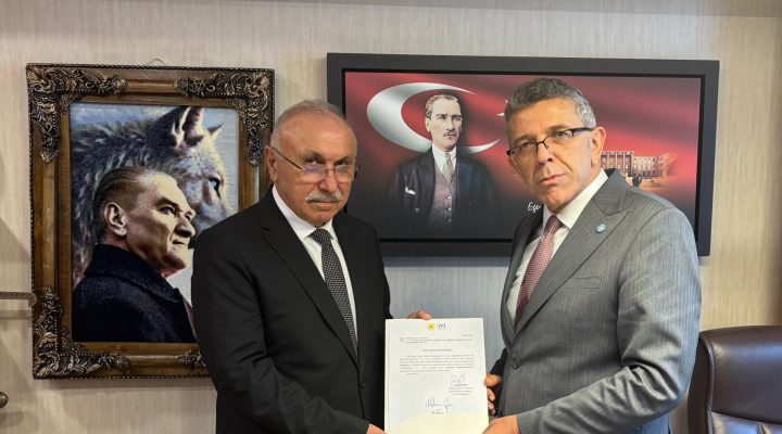 İYİ PARTİ GİRESUN’DA YETKİ ÖZDEMİR BOZATLIOĞLU’NDA